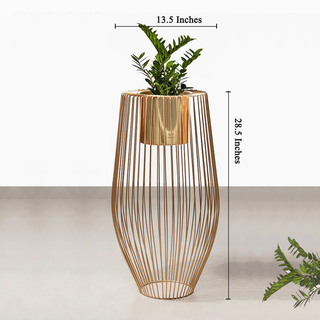 Euphoric Earth Planters - Medium - Gold