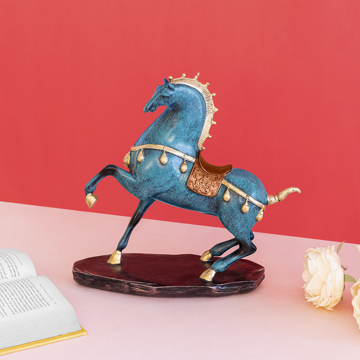 Crystal Fyre Showpiece for Home Décor